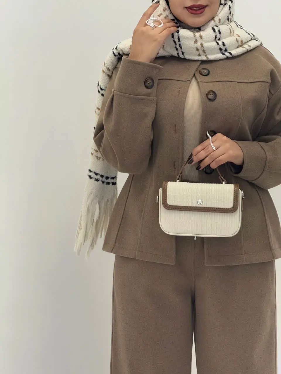 3632-ست فوتر مونا